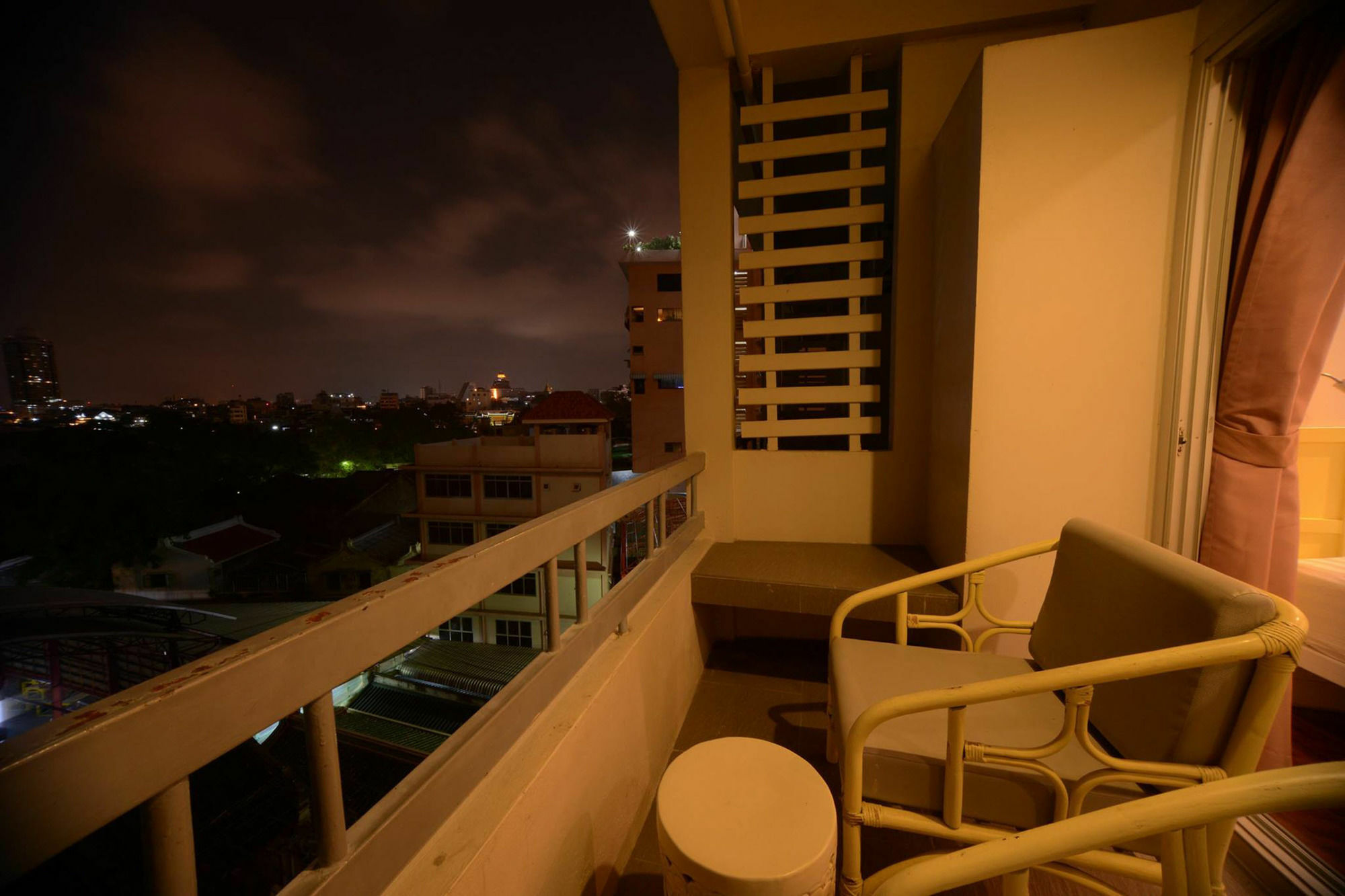 בנגקוק Riverview Residence מראה חיצוני תמונה